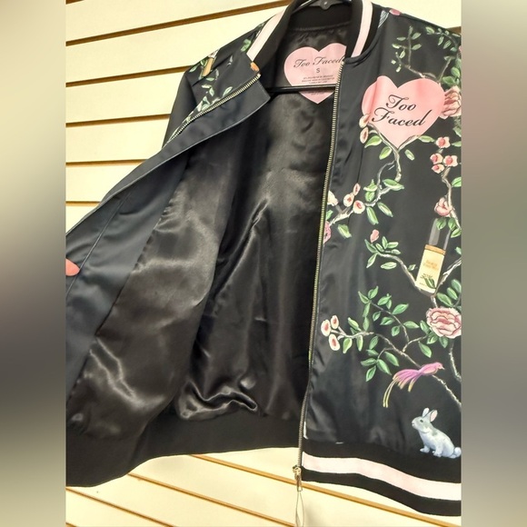 Too Faced Black Satin Bomber Jacket Size S Full Zip Lined  Floral‎ (Flaw Read) - Picture 7 of 12